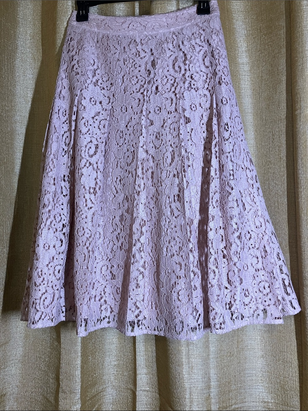 Halogen Lace A-Line Skirt in Light Lavender